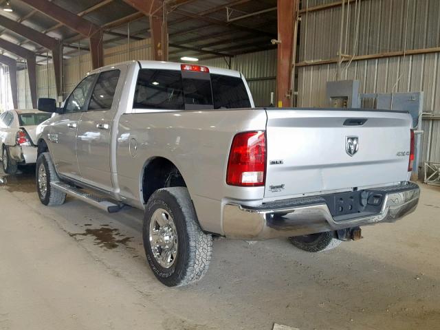 3C6UR5DL6GG221785 - 2016 RAM 2500 SLT SILVER photo 3