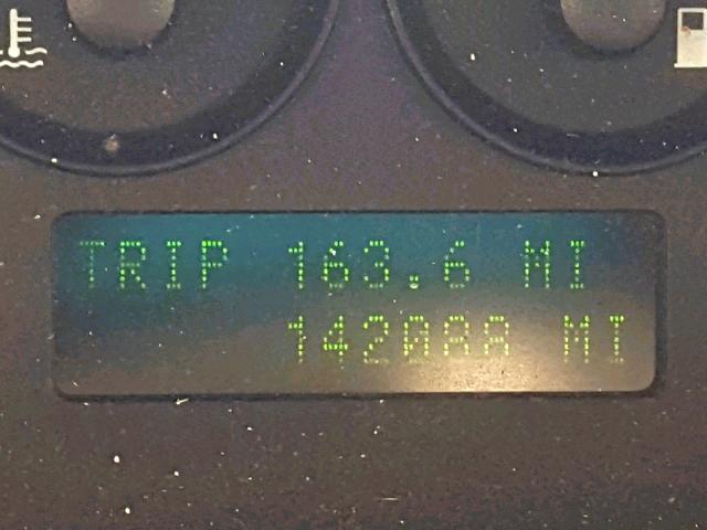 1FAHP55U04G131567 - 2004 FORD TAURUS SES WHITE photo 8