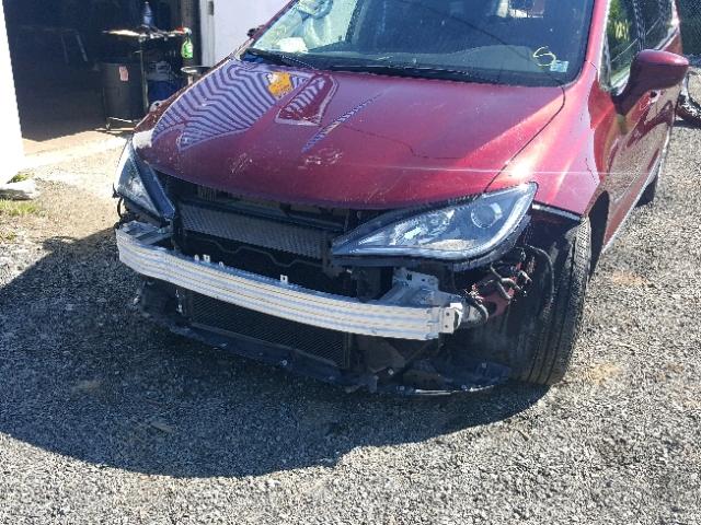 2C4RC1BG4HR527748 - 2017 CHRYSLER PACIFICA T RED photo 9