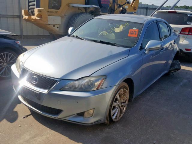 JTHCK262565003983 - 2006 LEXUS IS 250 BLUE photo 2