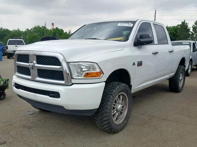 3D7UT2CL7BG565540 - 2011 DODGE RAM 2500 WHITE photo 2