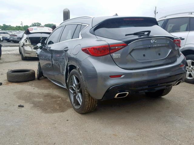 SJKCH5CP4HA028527 - 2017 INFINITI QX30 BASE GRAY photo 3