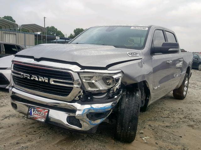 1C6RREFT9KN635548 - 2019 RAM 1500 BIG H SILVER photo 2