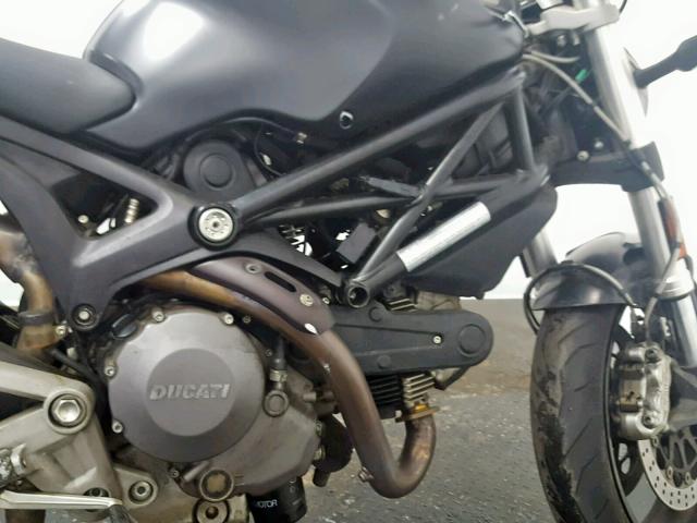 ZDM1RADN9AB033398 - 2010 DUCATI MONSTER 69 BLACK photo 14