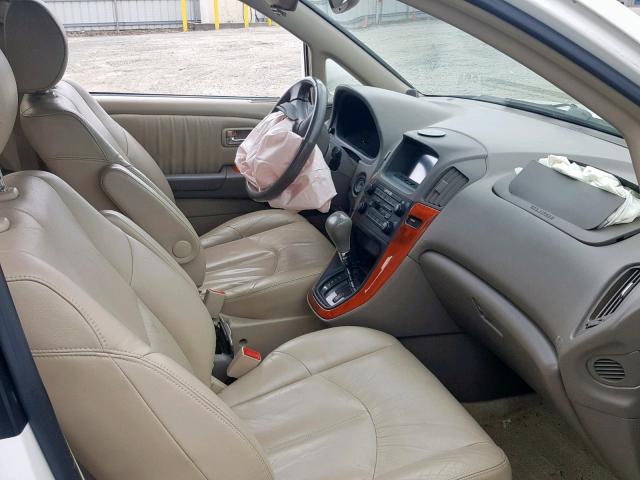 JTJGF10U730161484 - 2003 LEXUS RX 300 WHITE photo 5