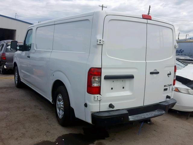 1N6AF0KX9FN801743 - 2015 NISSAN NV 2500 WHITE photo 3