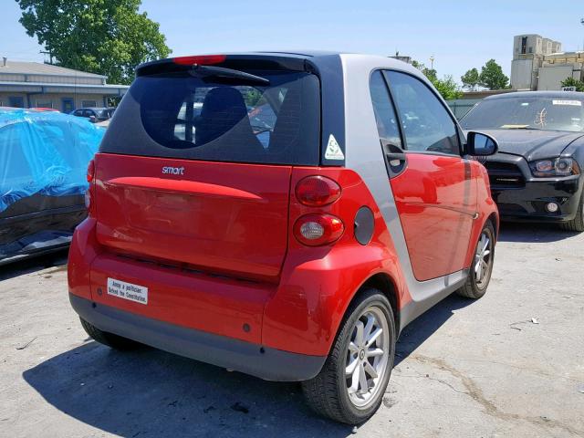 WMEEJ31X49K241899 - 2009 SMART FORTWO PUR RED photo 4