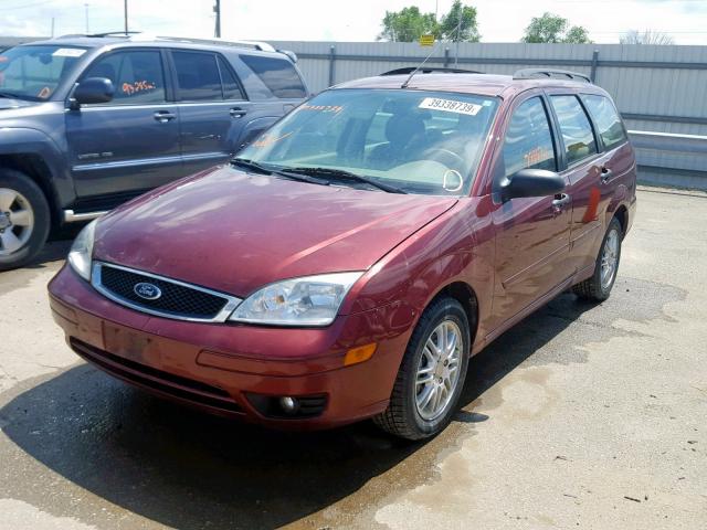 1FAFP36N46W149226 - 2006 FORD FOCUS ZXW RED photo 2