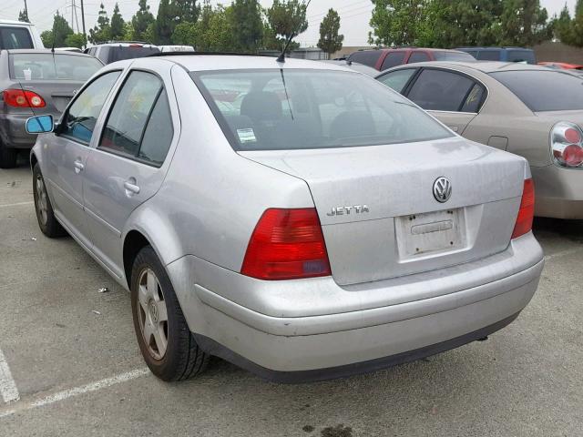 3VWSA29M7YM108757 - 2000 VOLKSWAGEN JETTA GLS SILVER photo 3