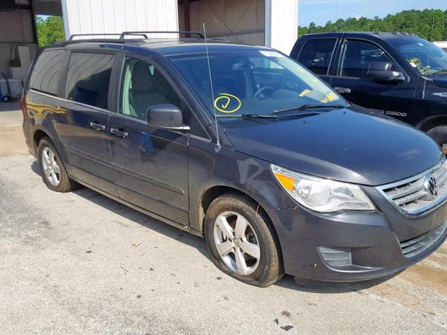 2V4RW3DG1BR695005 - 2011 VOLKSWAGEN ROUTAN SE CHARCOAL photo 9