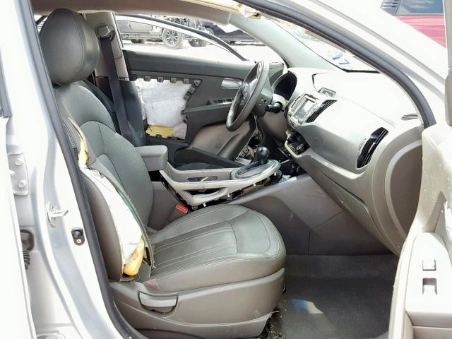 KNDPC3A21B7160714 - 2011 KIA SPORTAGE E SILVER photo 5