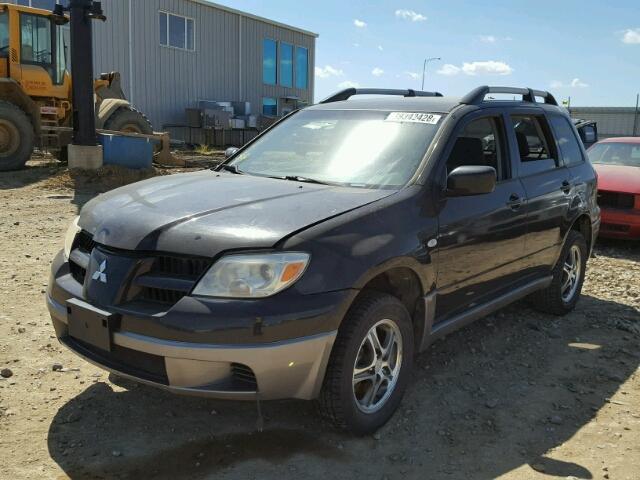 JA4LX31FX6U606883 - 2006 MITSUBISHI OUTLANDER BLACK photo 2