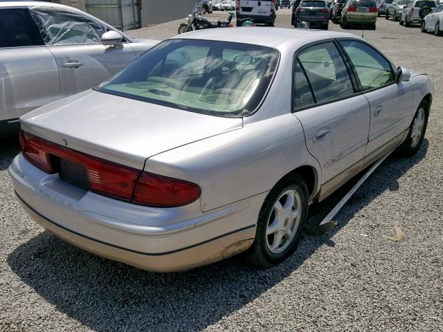 2G4WB55K021245296 - 2002 BUICK REGAL LS SILVER photo 4