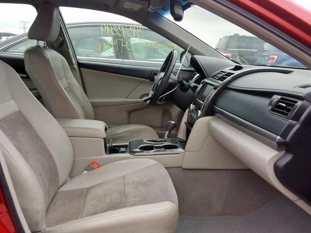 4T1BD1FK3CU029156 - 2012 TOYOTA CAMRY HYBR RED photo 5