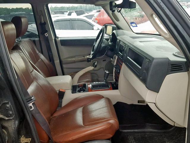 1J8HH58246C226394 - 2006 JEEP COMMANDER BLACK photo 5