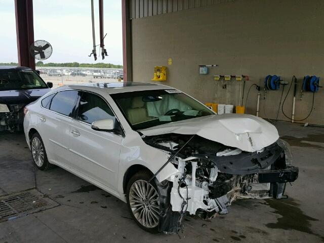 4T1BK1EB8JU287273 - 2018 TOYOTA AVALON XLE WHITE photo 1