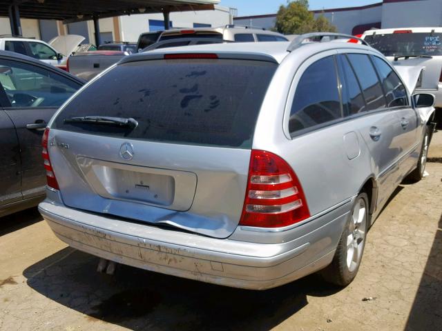 WDBRH61J85F664995 - 2005 MERCEDES-BENZ C 240 SPOR SILVER photo 4