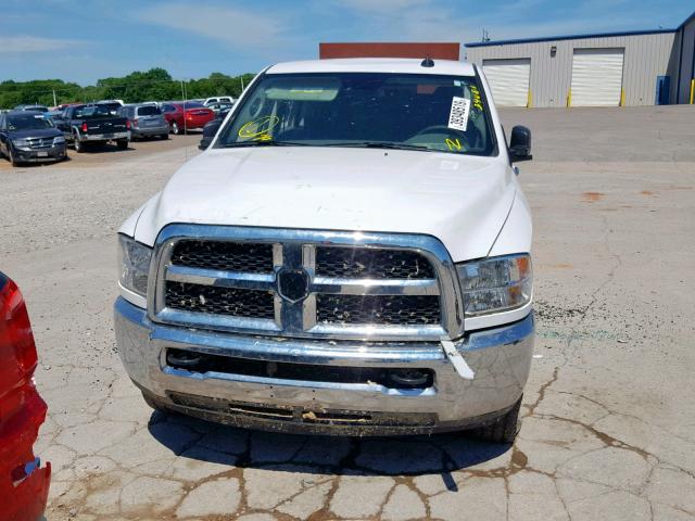 3C6UR5DL6JG278334 - 2018 RAM 2500 SLT WHITE photo 9