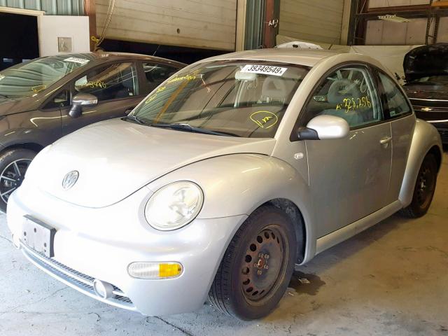 3VWCP21C11M435120 - 2001 VOLKSWAGEN NEW BEETLE ვერცხლისფერი ფოტო 2