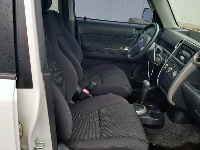 JTLKT324150178321 - 2005 TOYOTA SCION XB 白色 照片 5