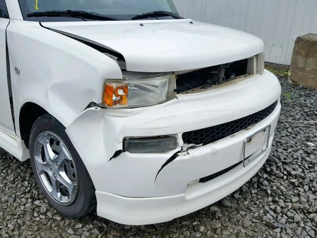 JTLKT324150178321 - 2005 TOYOTA SCION XB 白色 照片 9