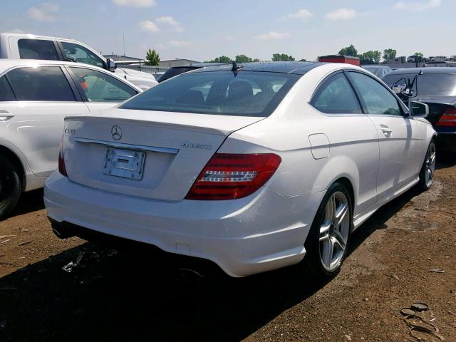 WDDGJ8JB3DF960805 - 2013 MERCEDES-BENZ C 350 4MAT WHITE photo 4