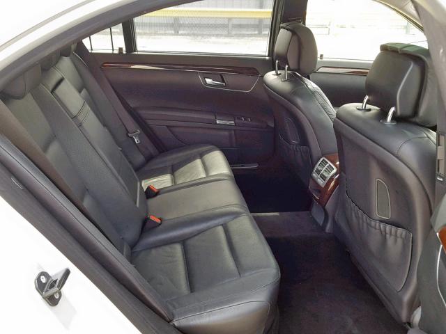 WDDNG9EB9DA518405 - 2013 MERCEDES-BENZ S 550 4MAT SILVER photo 6