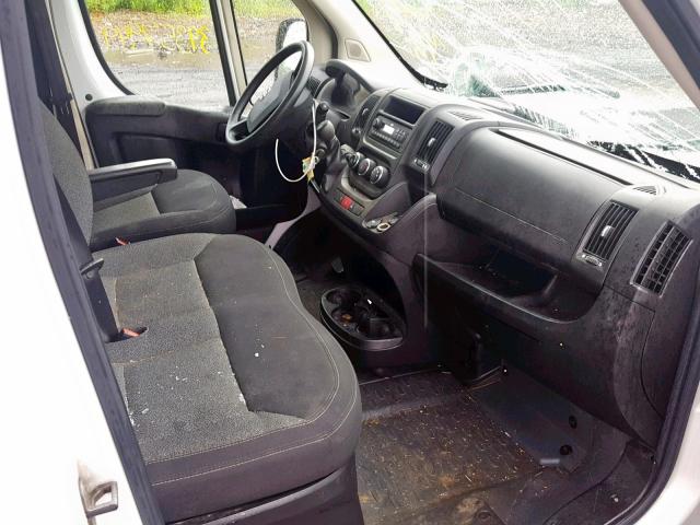 3C6TRVAG5EE109832 - 2014 RAM PROMASTER WHITE photo 5