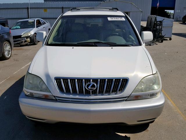 JTJGF10U010116089 - 2001 LEXUS RX 300 WHITE photo 9