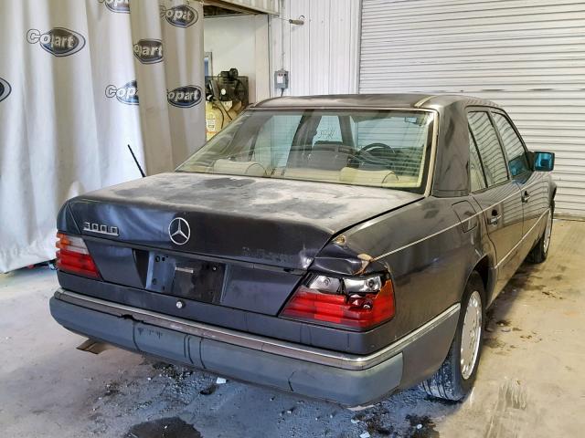 WDBEB28E9PB909802 - 1993 MERCEDES-BENZ 300 D BLUE photo 4