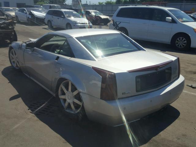 1G6YV34A245601916 - 2004 CADILLAC XLR SILVER photo 3