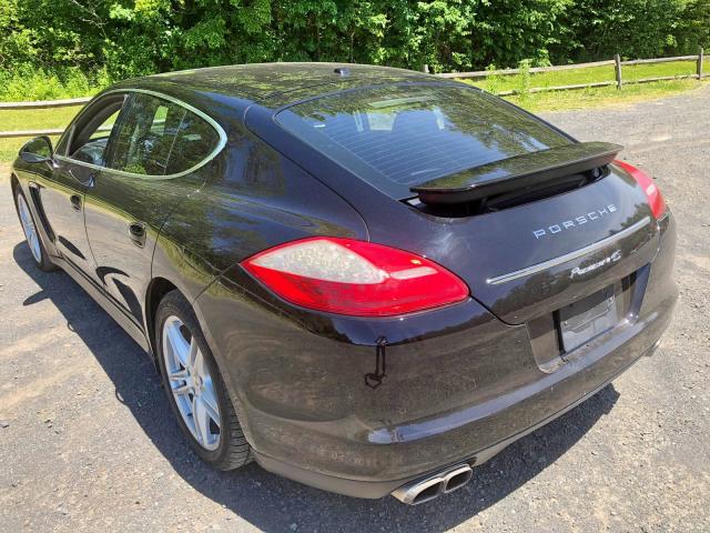 WP0AB2A75AL061740 - 2010 PORSCHE PANAMERA S BLACK photo 4