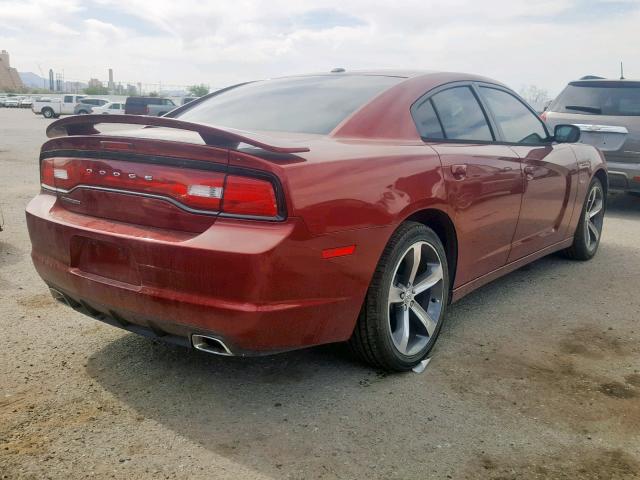 2C3CDXHG4EH219742 - 2014 DODGE CHARGER SX RED photo 4