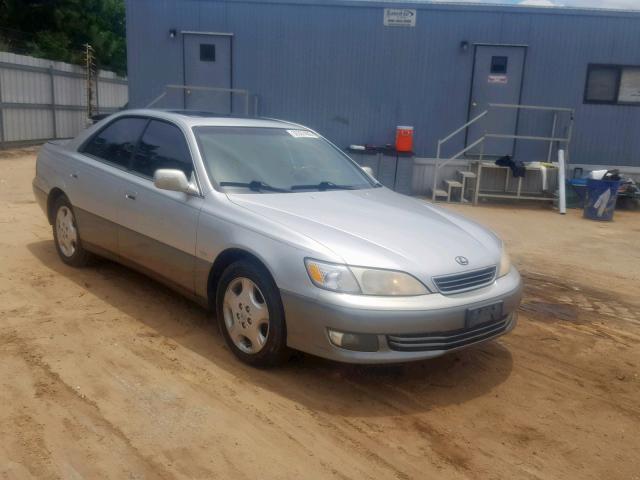 JT8BF28G3Y0263632 - 2000 LEXUS ES 300 SILVER photo 1