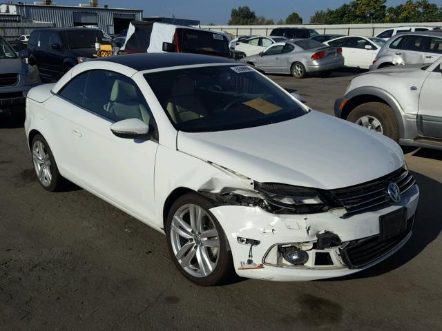 WVWFW8AH8FV003560 - 2015 VOLKSWAGEN EOS LUX 白色 照片 1