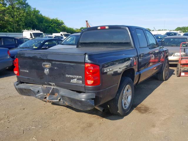 1D7RW3GK6BS521266 - 2011 DODGE DAKOTA SLT BLACK photo 4