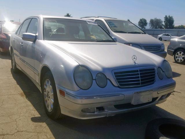 WDBJF65J61B247292 - 2001 MERCEDES-BENZ E 320 SILVER photo 1