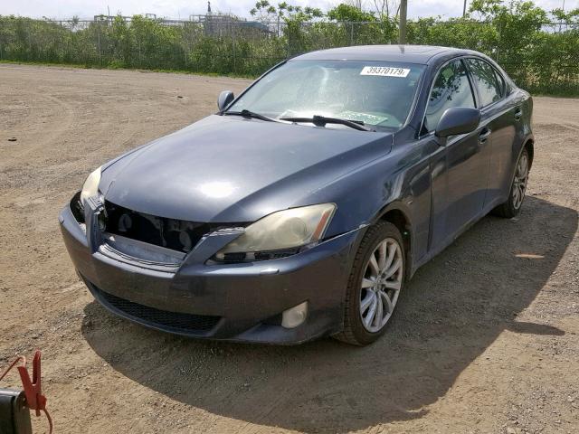 JTHCK262582020982 - 2008 LEXUS IS 250 CHARCOAL photo 2