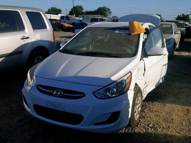 KMHCT4AEXHU297459 - 2017 HYUNDAI ACCENT SE WHITE photo 2