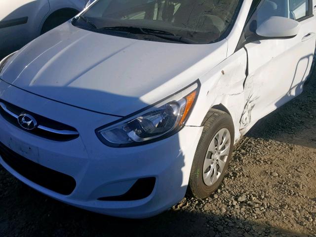 KMHCT4AEXHU297459 - 2017 HYUNDAI ACCENT SE WHITE photo 9