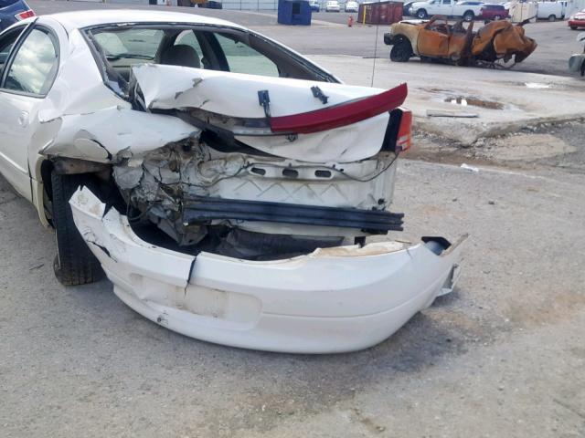 2B3HD46R24H614359 - 2004 DODGE INTREPID S თეთრი ფოტო 9