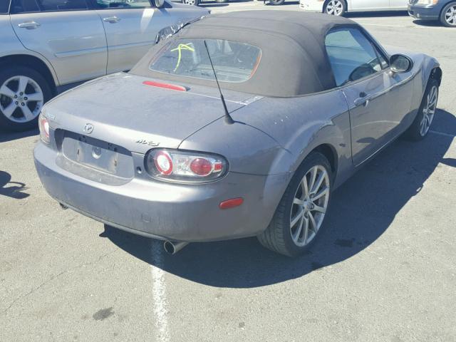 JM1NC25F260119098 - 2006 MAZDA MX-5 MIATA GRAY photo 4