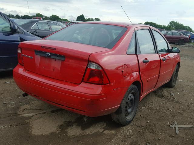 1FAFP34N26W251918 - 2006 FORD FOCUS ZX4 RED photo 4