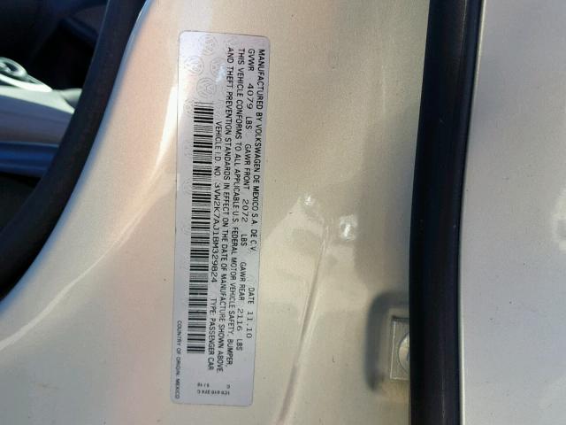 3VW2K7AJ1BM329824 - 2011 VOLKSWAGEN JETTA BASE 银色 照片 10