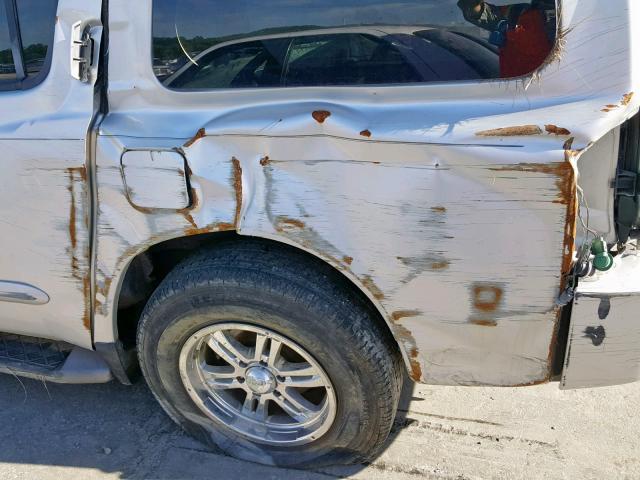 5N1AA08A44N741125 - 2004 NISSAN ARMADA SE SILVER photo 9