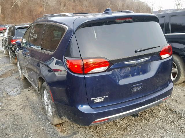 2C4RC1BG7JR127754 - 2018 CHRYSLER PACIFICA T BLUE photo 3