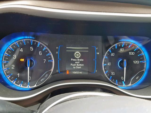 2C4RC1BG7JR127754 - 2018 CHRYSLER PACIFICA T BLUE photo 8