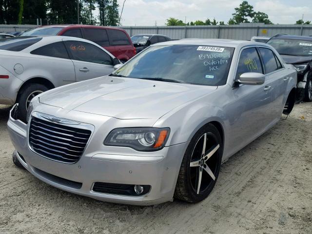 2C3CCADT0CH311611 - 2012 CHRYSLER 300 S SILVER photo 2