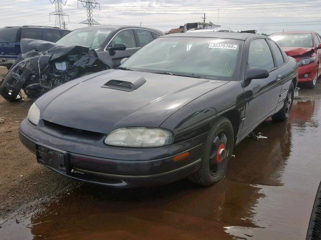 2G1WX12K8W9316859 - 1998 CHEVROLET MONTE CARL BLACK photo 2