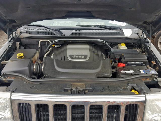 1J8HG58227C598983 - 2007 JEEP COMMANDER GRAY photo 7